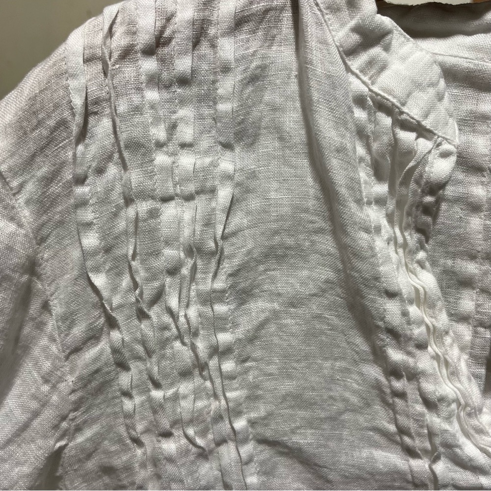 CP SHADES ~ Regina Tunic in White Linen Twill with Pintuck Pleating - Picture 8 of 12